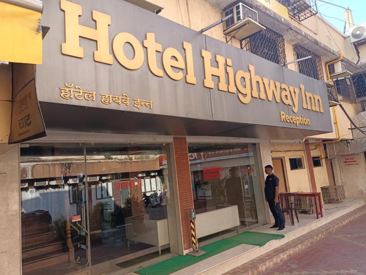 Hotel Highway Inn Andheri East Мумбаи Экстерьер фото
